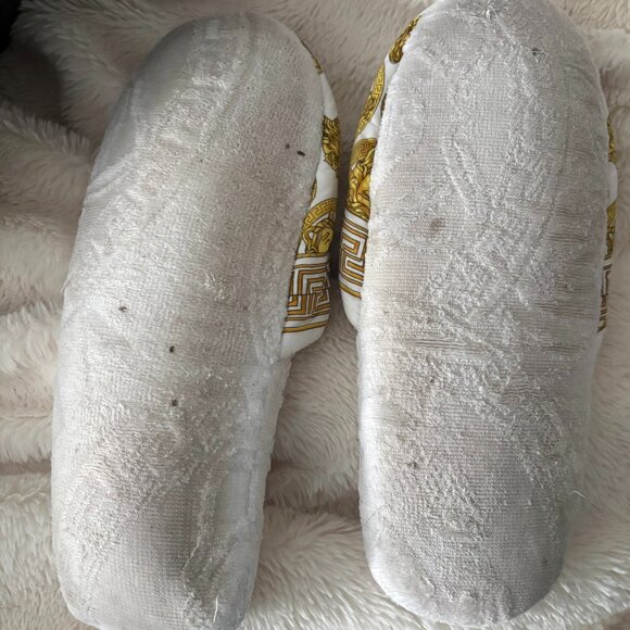 versace house slippers - Picture 6 of 6